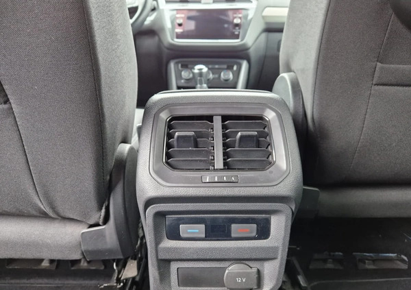 Volkswagen Tiguan Allspace cena 48999 przebieg: 168000, rok produkcji 2018 z Świdnica małe 172
